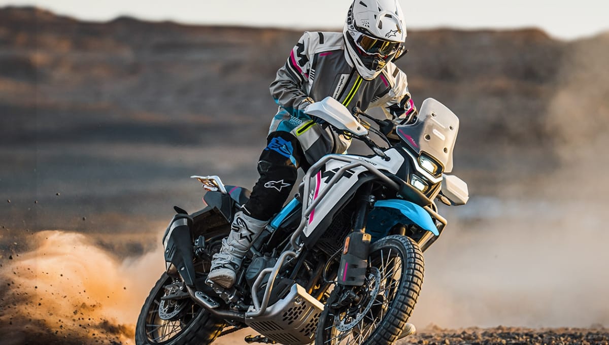CFMoto 450MT