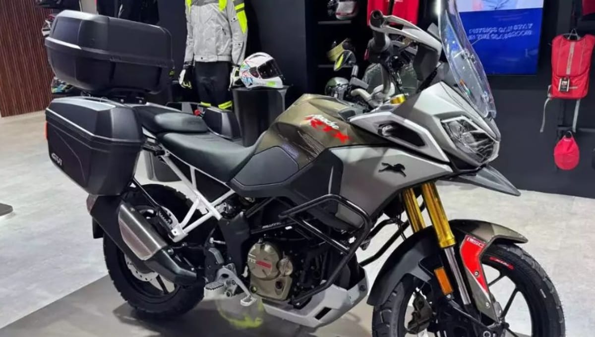 TVS Apache RTX 300